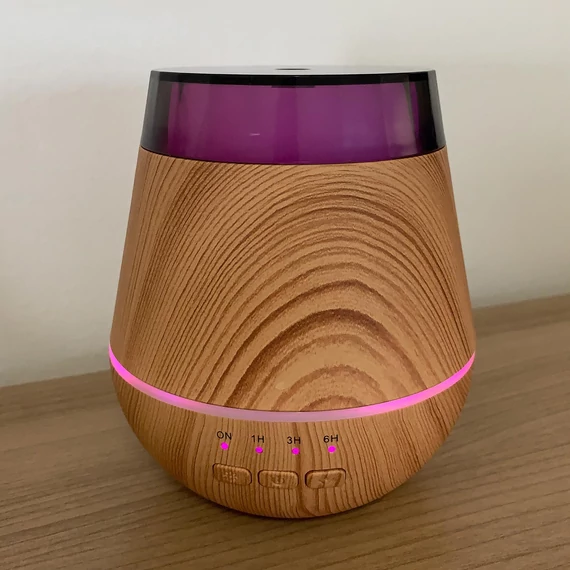 Helsinki Aroma Diffúzor- USB - Színváltós - Időzítővel
