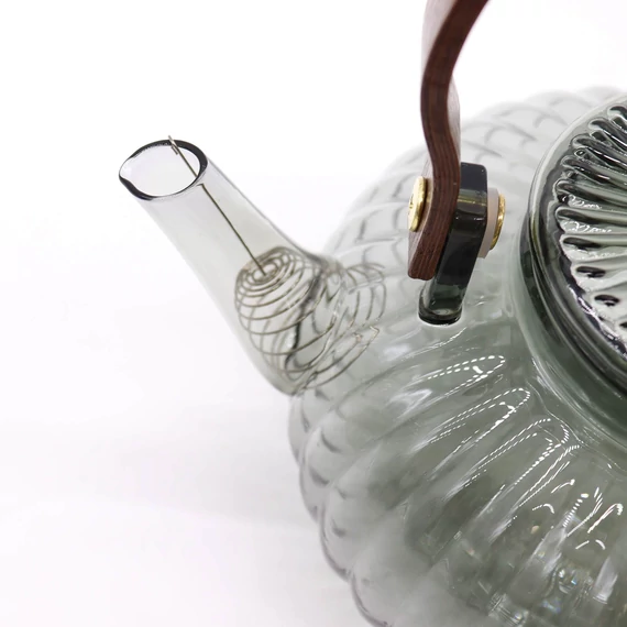 Teáskanna Szűrővel - Bordázott Gömbölyű-Díszített - 950ml